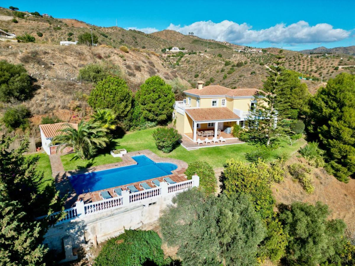 Gran Villa Con Vistas Al Mar Y Piscina Privada Málaga Dış mekan fotoğraf