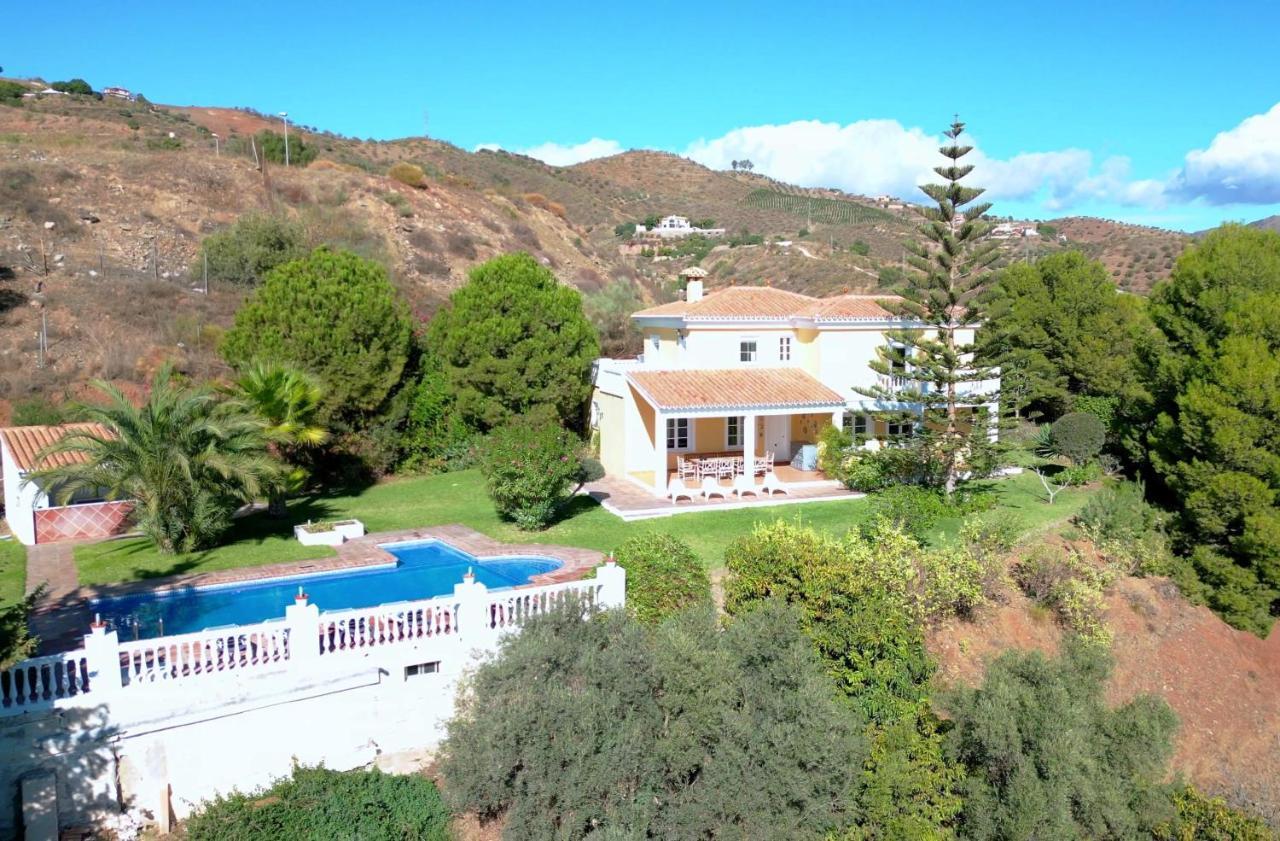 Gran Villa Con Vistas Al Mar Y Piscina Privada Málaga Dış mekan fotoğraf